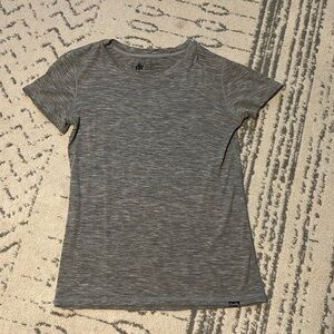 Woolly merino wool tee